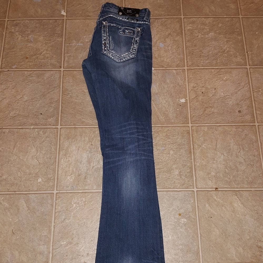 Jeans